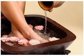 中医养生:夏季这样泡脚可除体内湿气