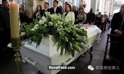 她生前被当作怪物演出 死后被拉到全世界展览!