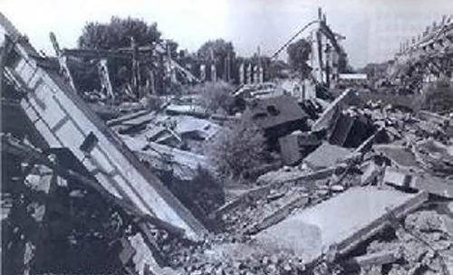 39年前唐山大地震 刘华清:人祸加重了天灾