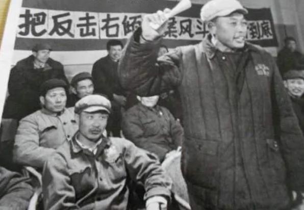 【微揭秘】老照片 最后一代孔子衍圣公至死不回大陆