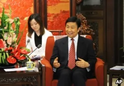 中國副主席李源潮在中南海會見西班牙外長（2013年6月25日）