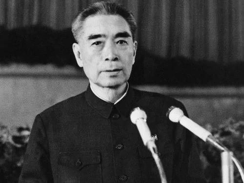 周恩来组建秘密组织权跨党政军警