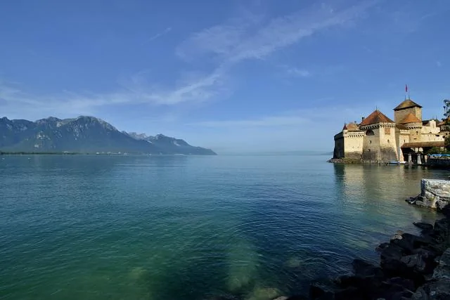 全球10大最美的湖泊,一輩子至少要去一處!