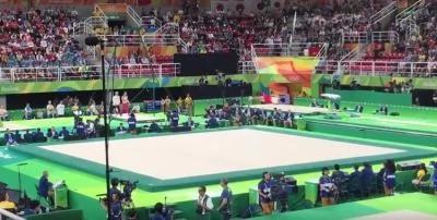 日本体操选手奥运会上大秀〝滚筒洗衣机〞!