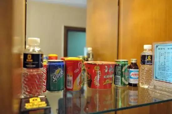 为什么酒店开房要放4个枕头?很多人不知道!