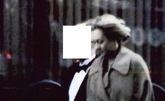 被FBI破门而入,发现爹妈是俄谍那天,我彻底方了!