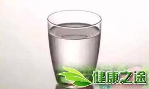 早上喝凉开水与温开水的差别太惊人,别再喝错了