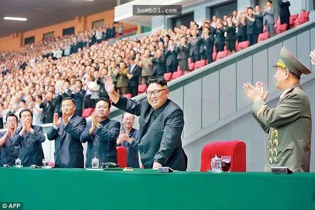 这位北韩高官出席会议时“才刚坐下不久”,金正恩就把他给枪决掉!