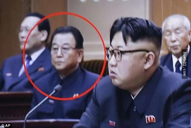 这位北韩高官出席会议时“才刚坐下不久”,金正恩就把他给枪决掉!