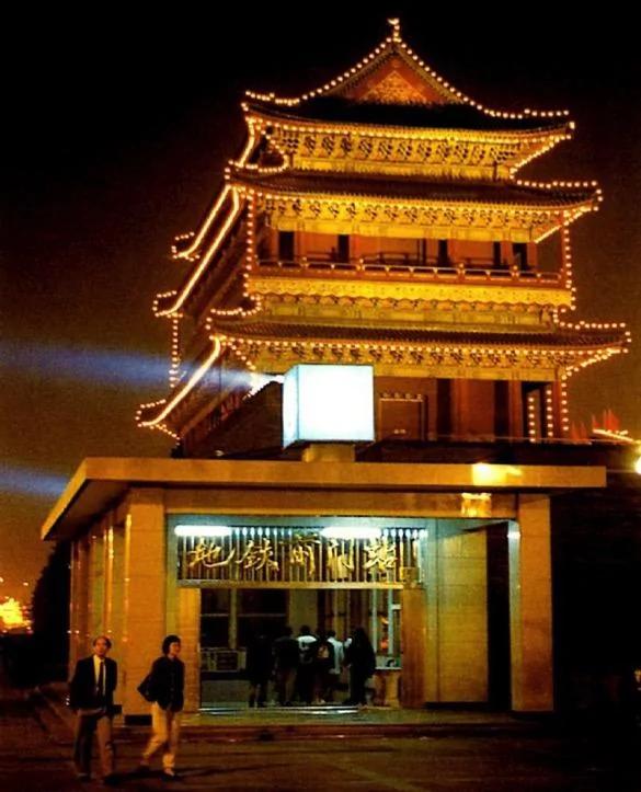 伦敦地铁PK北京地铁,你猜谁赢了?