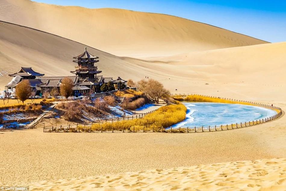 中国震撼美景:从漓江上的鸬鹚捕鱼到元阳梯田