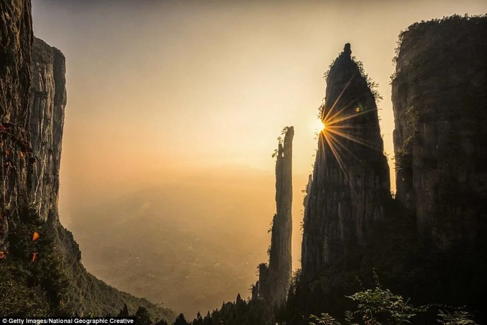 中国震撼美景:从漓江上的鸬鹚捕鱼到元阳梯田