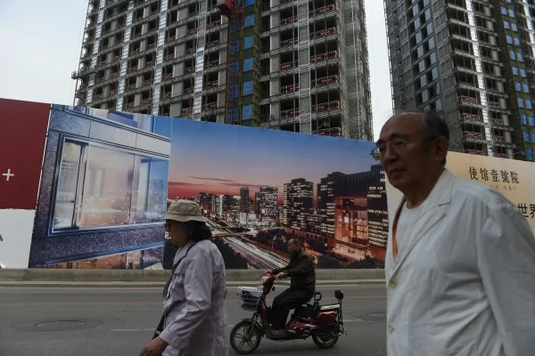 根據牛津大學研究者,逾一半的中國基礎設施投資「摧毀、而不是產生了」經濟價值,因為成本超過收益。這個發現將激起人們對中共依靠基礎建設推動經濟增長的模式的爭論。(GREG BAKER/AFP/Getty Images)