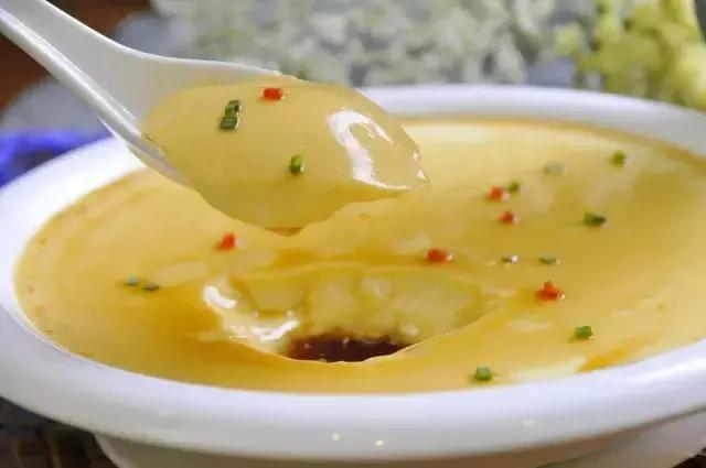 蒸蛋加上“它”,和餐厅做的一样香嫩可口!