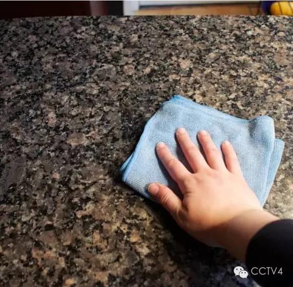 酒精除了消毒还能干嘛?许多人都不知道这些妙用