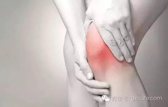 日行2万步损了膝盖!每天走多少步最健康?