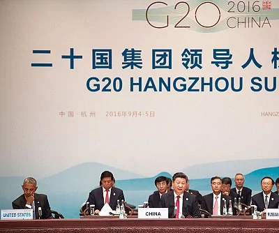 G20杭州峰會期間，中辦主任栗戰書與中央政策研究室主任王滬寧，作為習的左膀右臂，陪同習參加了幾乎所有的與外國元首會見活動。還有汪洋也陪同習近平出席峰會。（Getty Images）