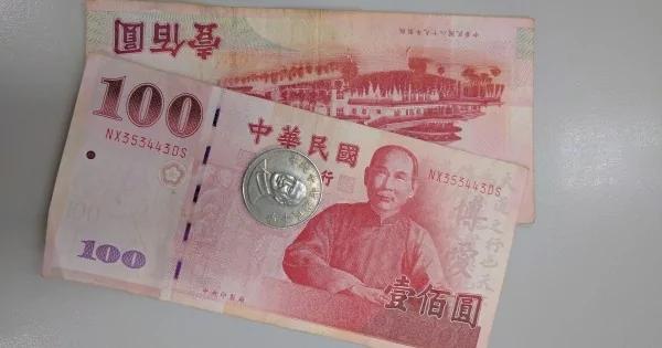 花890买乳液〝给1千找210〞 以为赚大了 结果… 图