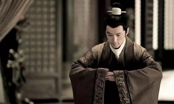 古人的衣袖是怎么放东西的?