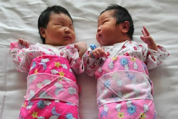 2015年10月，中国宣布全面放开二胎政策（法新社图片）