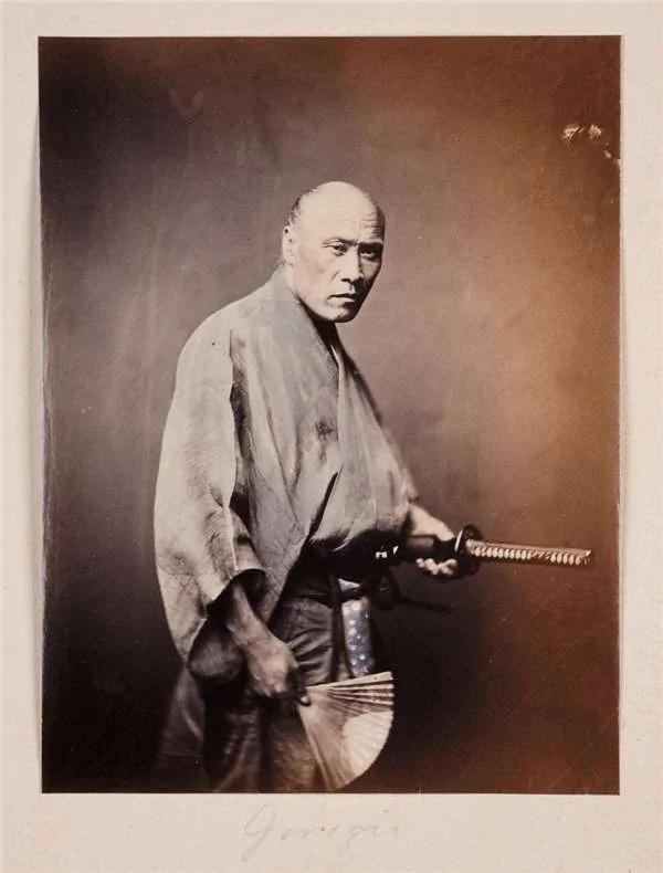 22張百年前日本"末代武士"留下的珍稀老照片,女武士也太帥了!