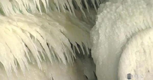 女车主把爱车随意停放海边 回来取车时 竟遇到了“这样”束手无策的一幕!