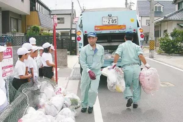 日本的垃圾都去哪儿了 图集
