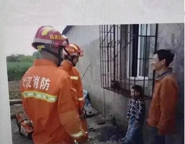11张令人哭笑不得的照片 没想到最后一张竟感动了所有人!!图集