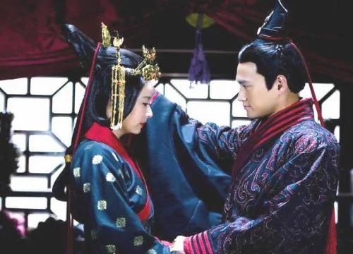 仕宦当做执金吾 娶妻当得阴丽华 图