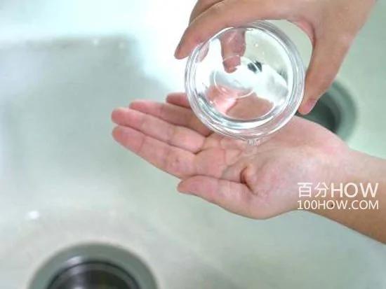 吃过大闸蟹后怎么洗掉手上的蟹味