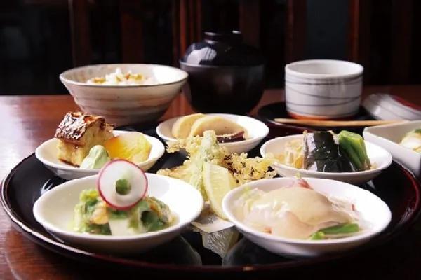 打破长寿迷思 109岁日本婆婆最爱这些高热量食物