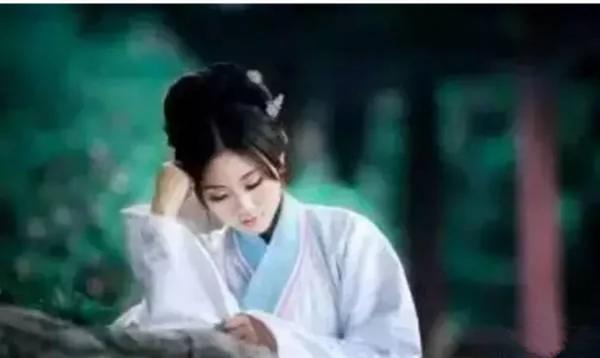 女士尽量不要称爱人为“老公”