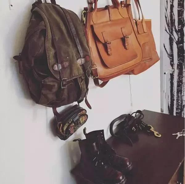 美术女教师爆改出租房 破旧民房美成一幅画…