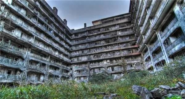24个“地球上最诡异的地方”