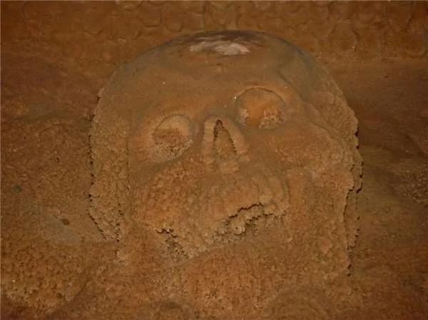 24个“地球上最诡异的地方”