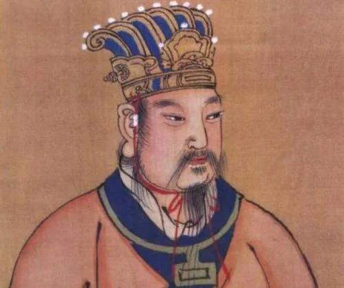 哪一位君主为百姓埋枯骨?天下归心!
