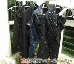 洗完的衣服粘有卫生纸屑怎么办
