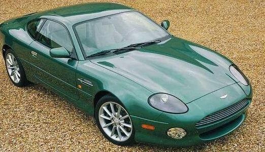 拥有3位妻子10个孩子 604辆劳斯莱斯 7000辆豪车 他就是…
