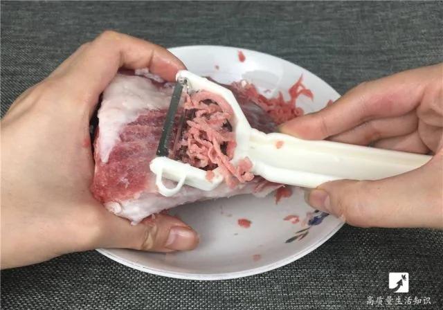 这样做肉馅竟然不用剁不用搅 真是太方便了!