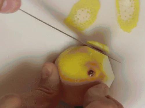 微波炉里放了“它” 结果太不可思议了