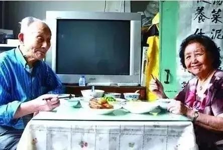 107岁没有任何病 93岁营养泰斗常喝这碗汤