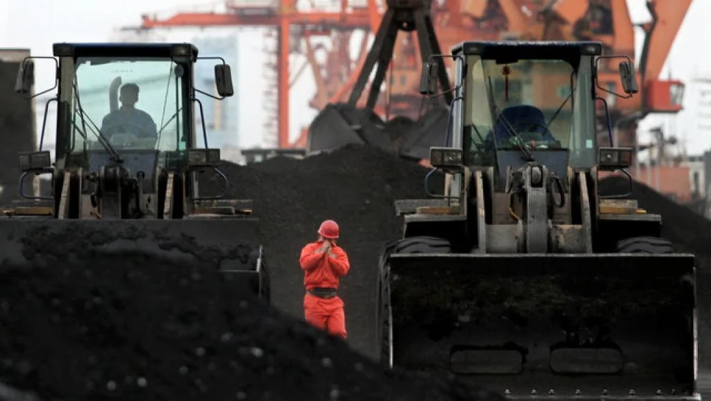 朝鮮煤炭進口到中國2010年12月7日丹東Reuters/路透社