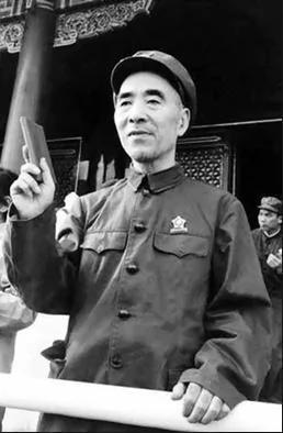 林彪被定为接班人后放话:不可靠