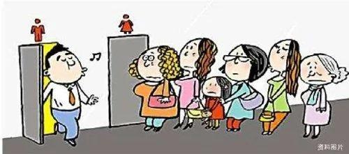 为什么火车进站时要锁厕所门?