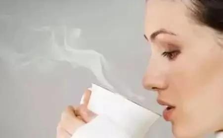 喝杯热水就好了?喝得不对反而养出大病!