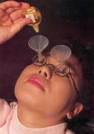 25个坑爹设计 设计师你出来 我保证不打死你!