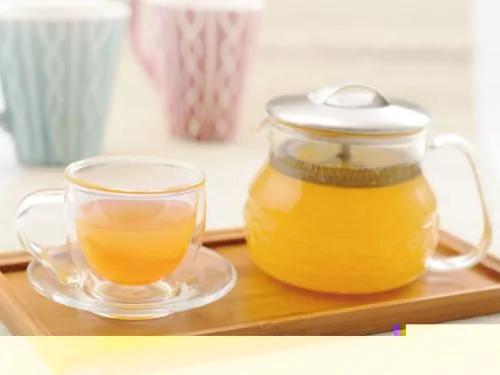 “茶道养生”正风行 茶疗止渴治病