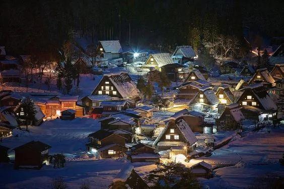 一辈子必须去一次的童话小村庄:白川乡合掌村