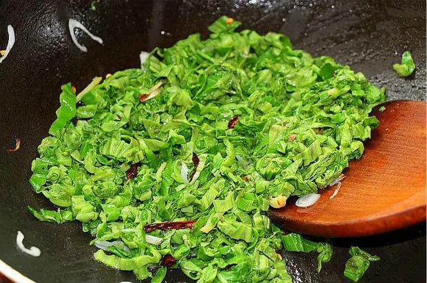 这种菜可防治高血压、高血脂 燃烧脂肪 鸡蛋和它一起炒更好吃!
