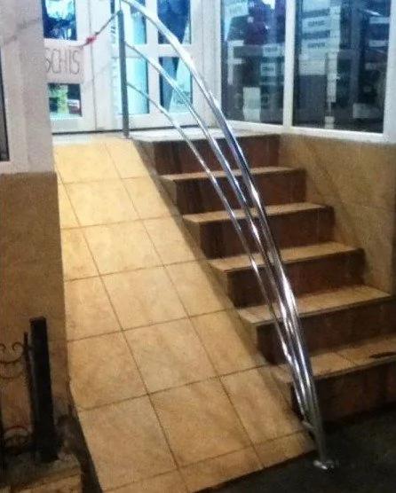笑翻你 22个傻到不能再傻的建筑失误